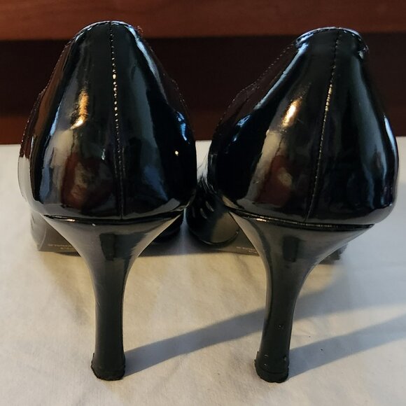 Rampage heels sz 7 M black faux patent peep toe Bubble 1 - Picture 3 of 4